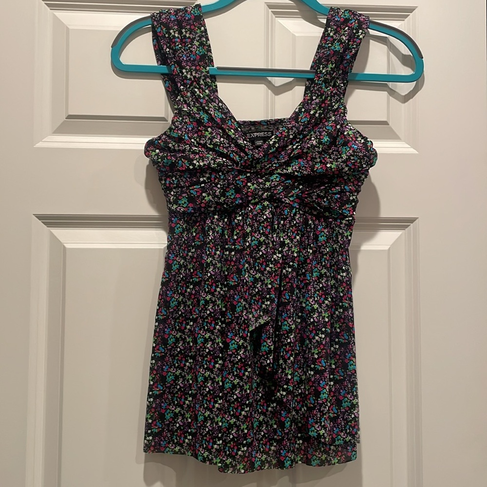 ***Relisting Soon*** Express splatter floral wide strap tank top